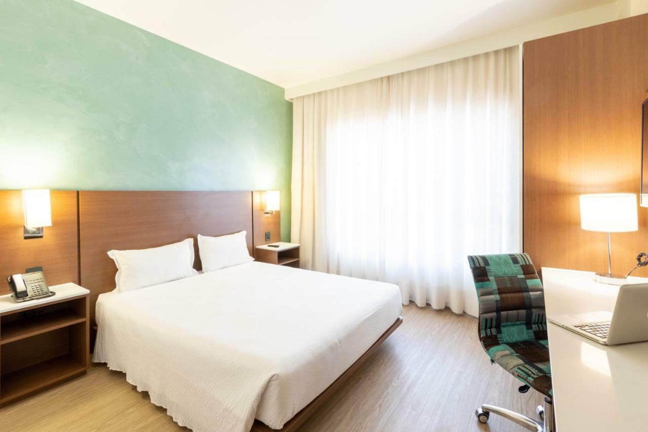 Ibis Styles Curitiba Aeroporto Hotel São José dos Pinhais Kültér fotó